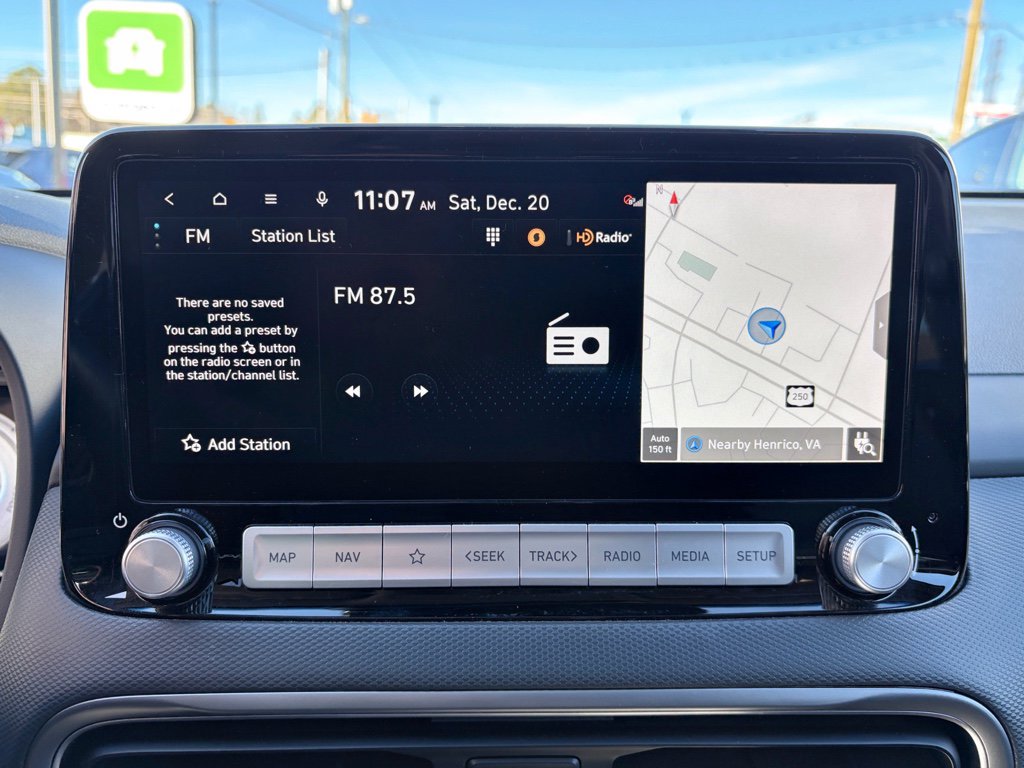 Used 2023 Hyundai Kona Limited w/ Cargo Package image 12