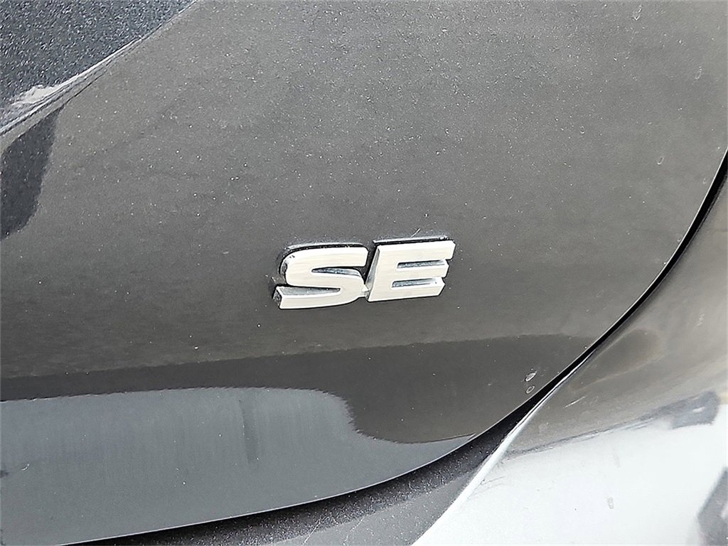 Used 2024 Mitsubishi Outlander SE image 14