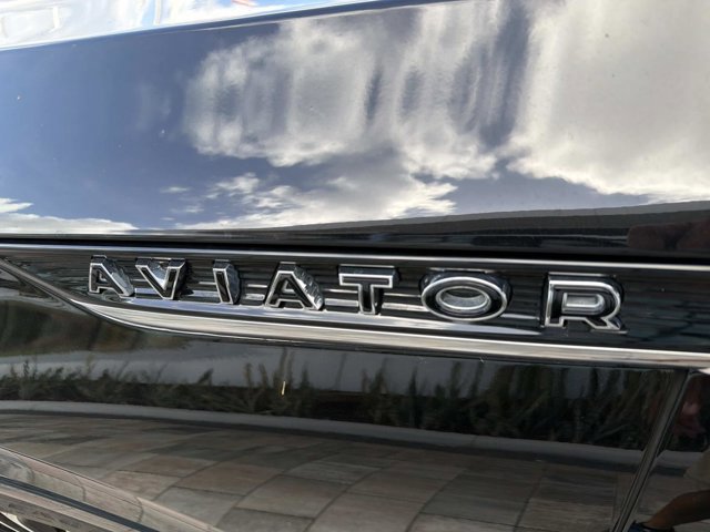 Certified 2023 Lincoln Aviator Black Label w/ Dynamic Handling Package AWD/4WD image 9