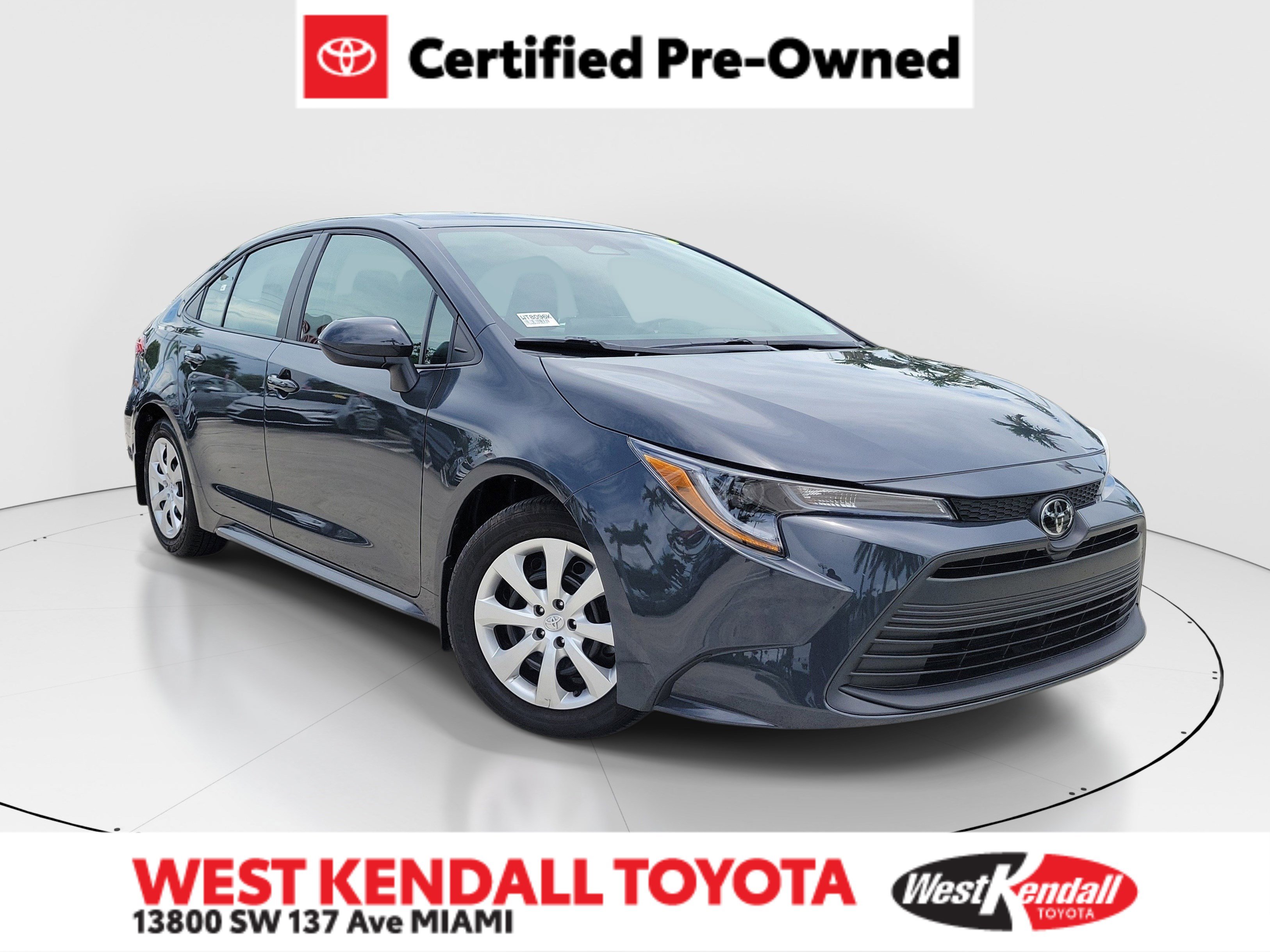 Certified 2025 Toyota Corolla LE FWD image 1