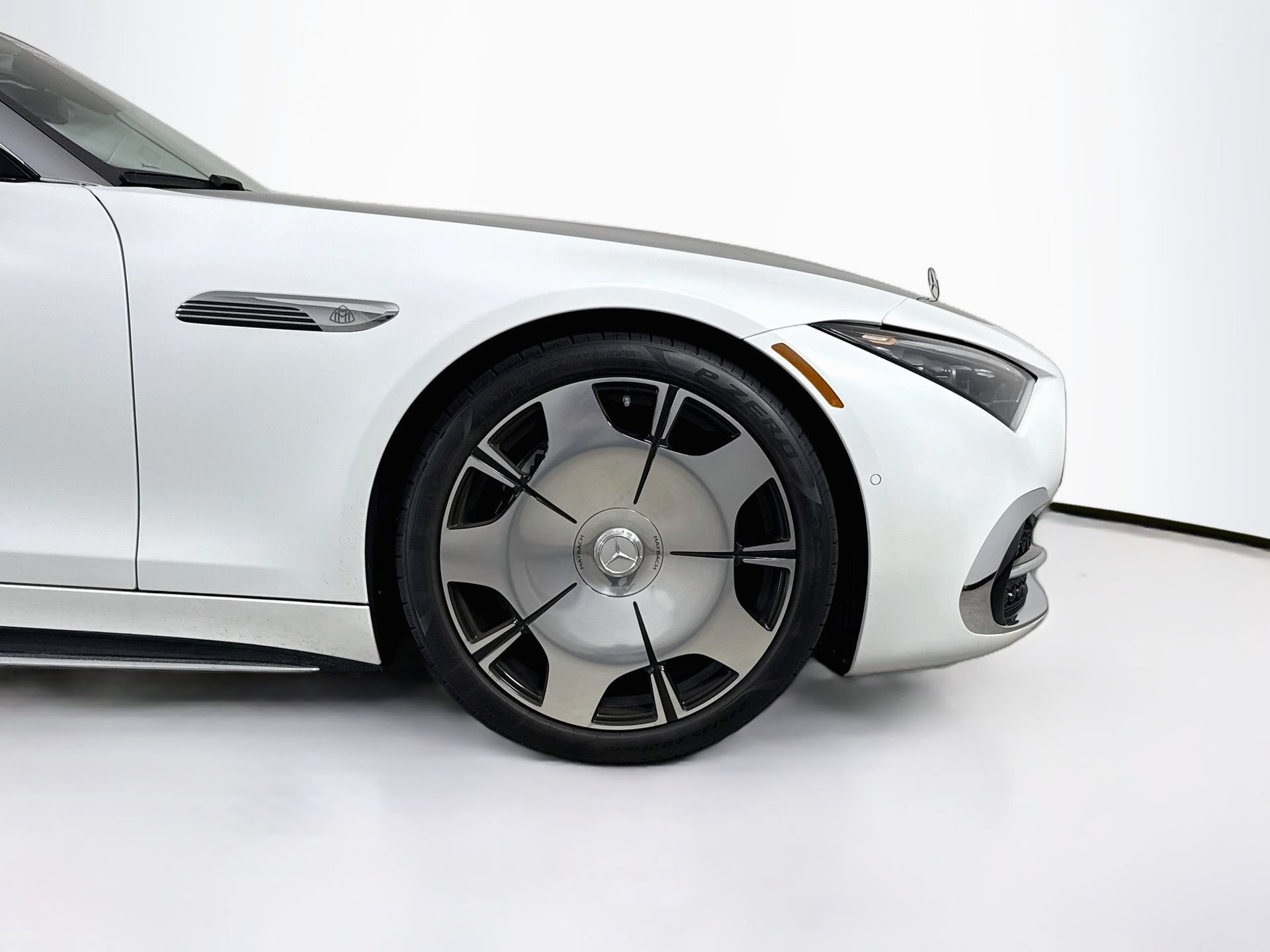Used 2026 Mercedes-Benz Maybach SL 680 image 27