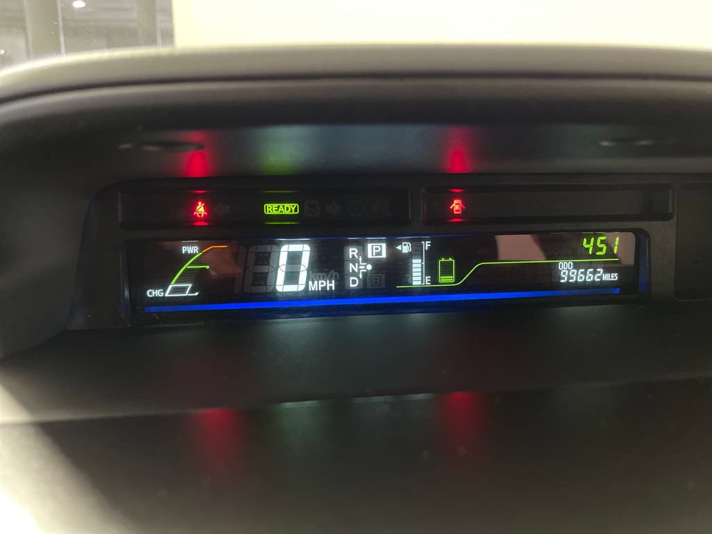 Certified 2017 Toyota Prius V Two FWD image 18