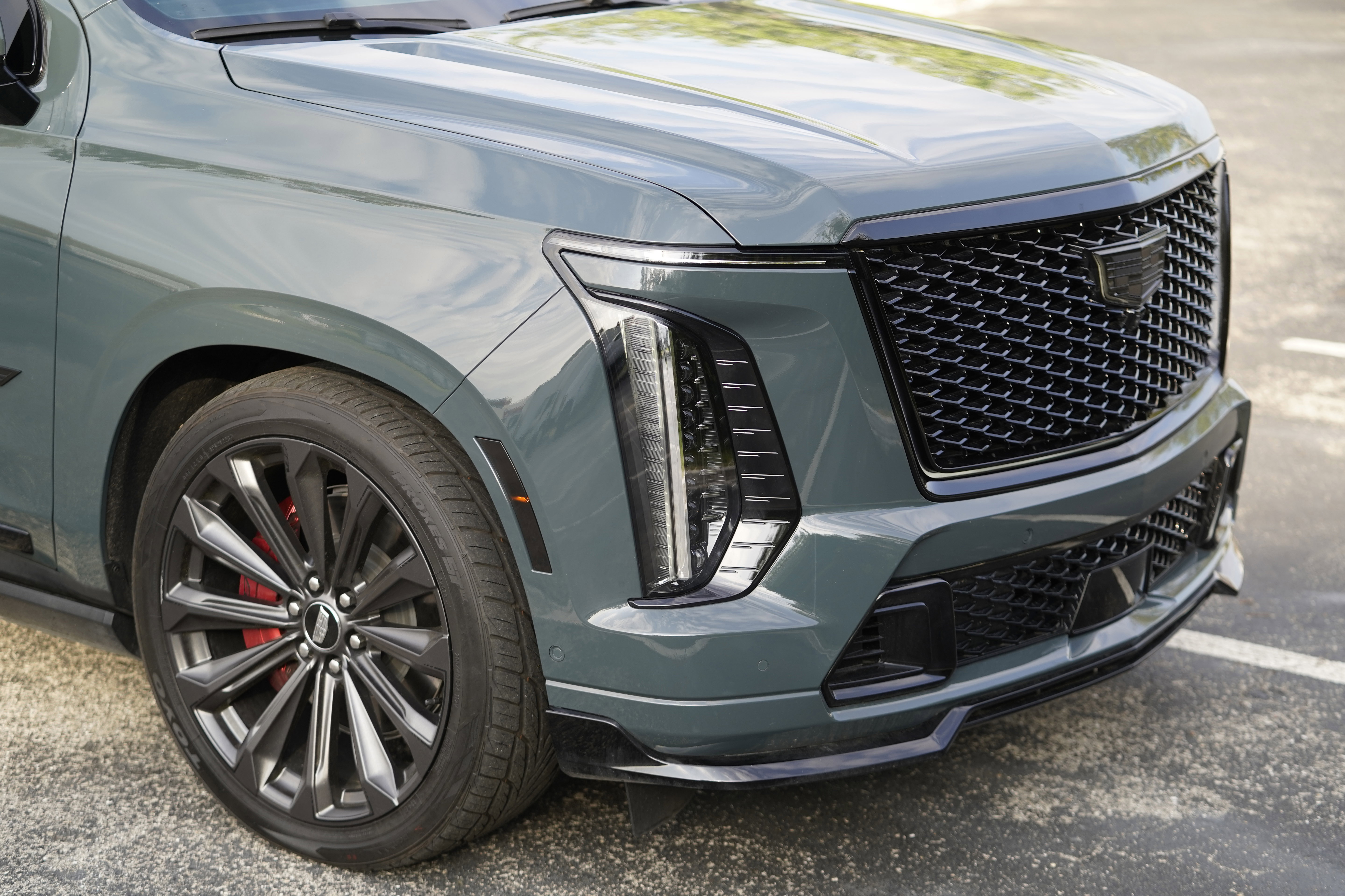 Used 2025 Cadillac Escalade V w/ LPO, Floor Liner Package image 59