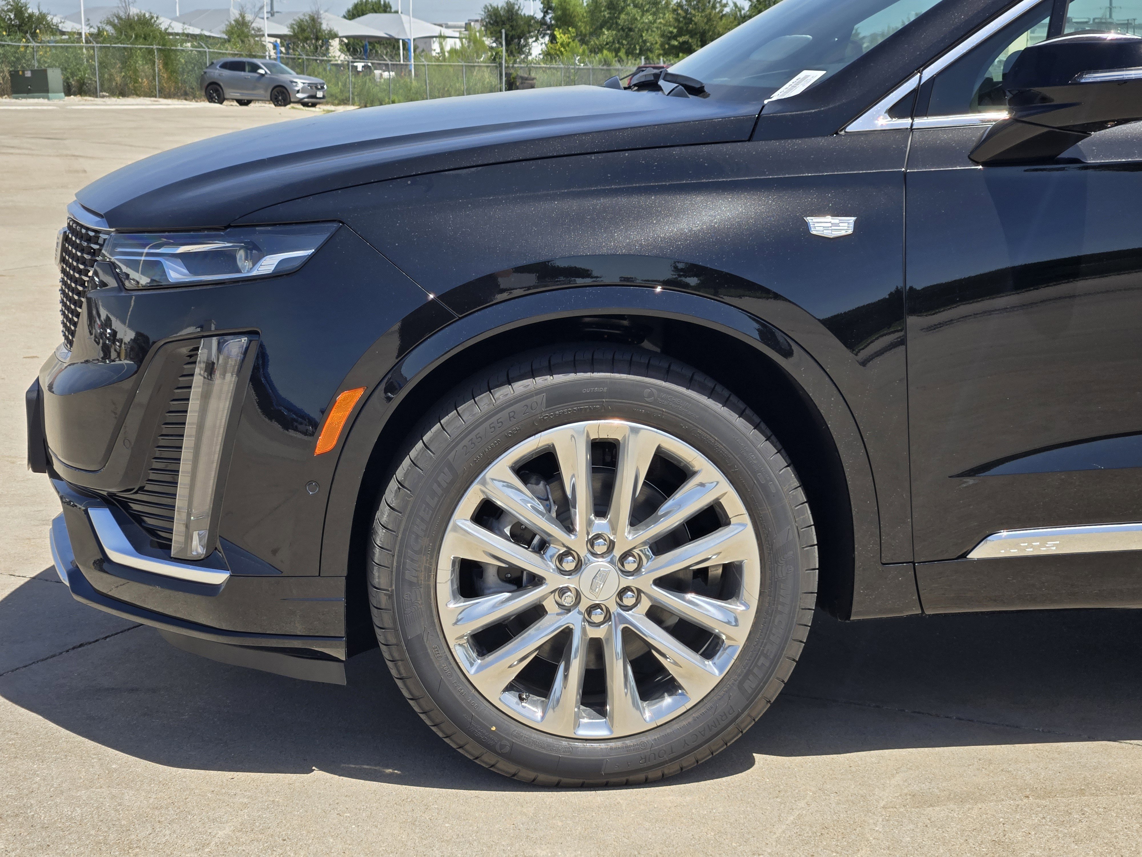 New 2025 Cadillac XT6 Premium Luxury w/ Technology Package image 5