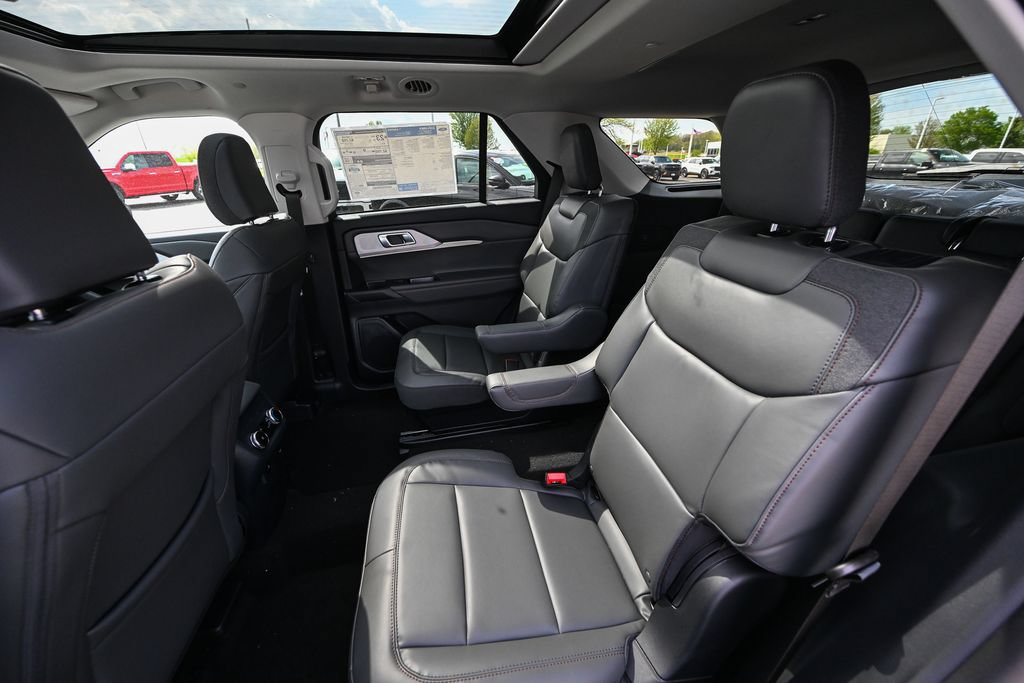 New 2026 Ford Explorer Active w/ Active Comfort Package AWD/4WD image 20