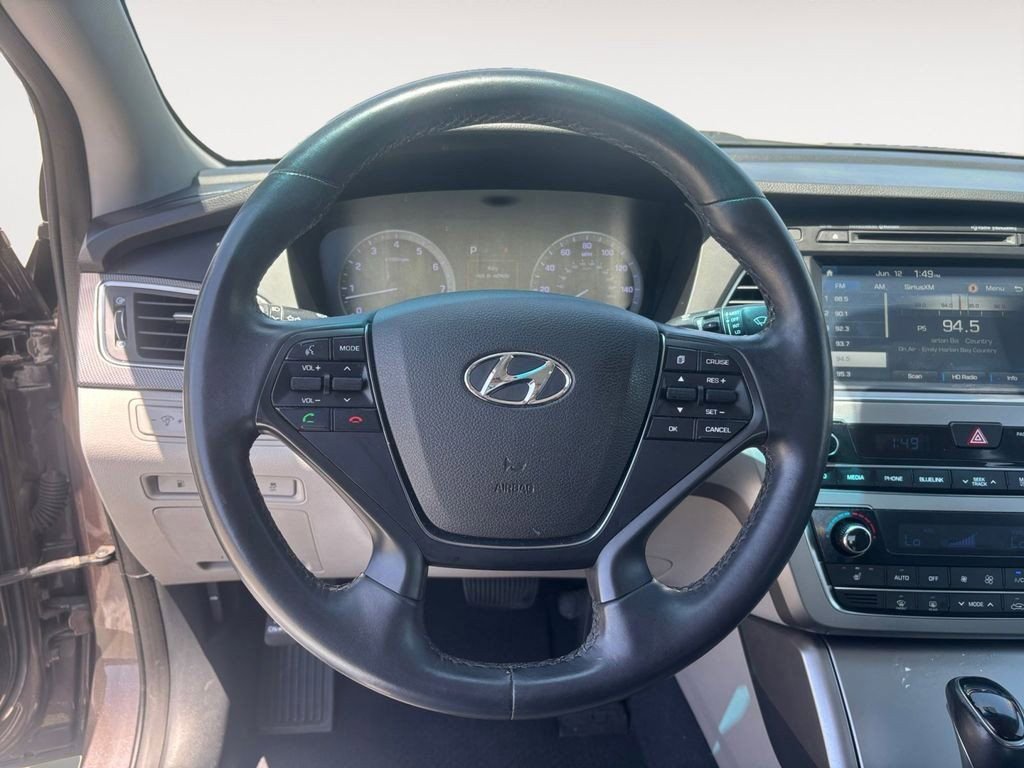 Used 2015 Hyundai Sonata Sport w/ Option Group 04 image 17