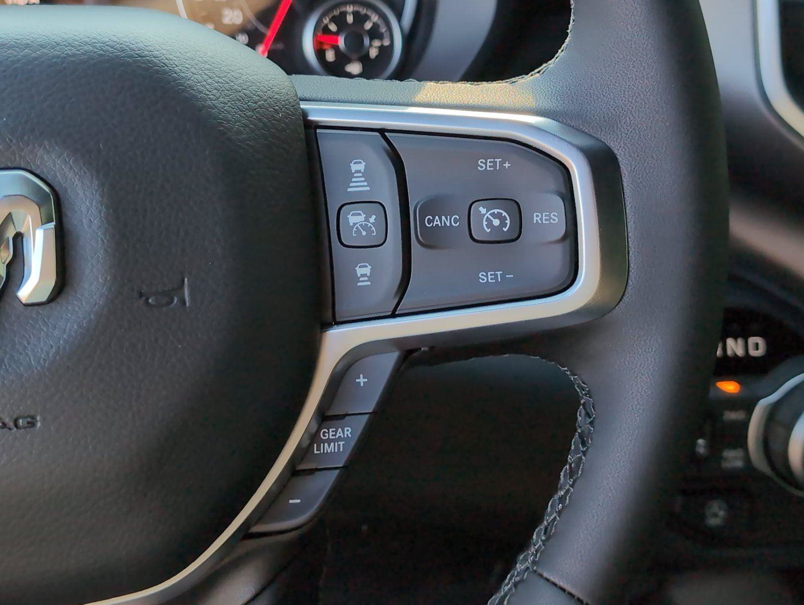 New 2026 RAM 1500 Big Horn AWD/4WD image 22