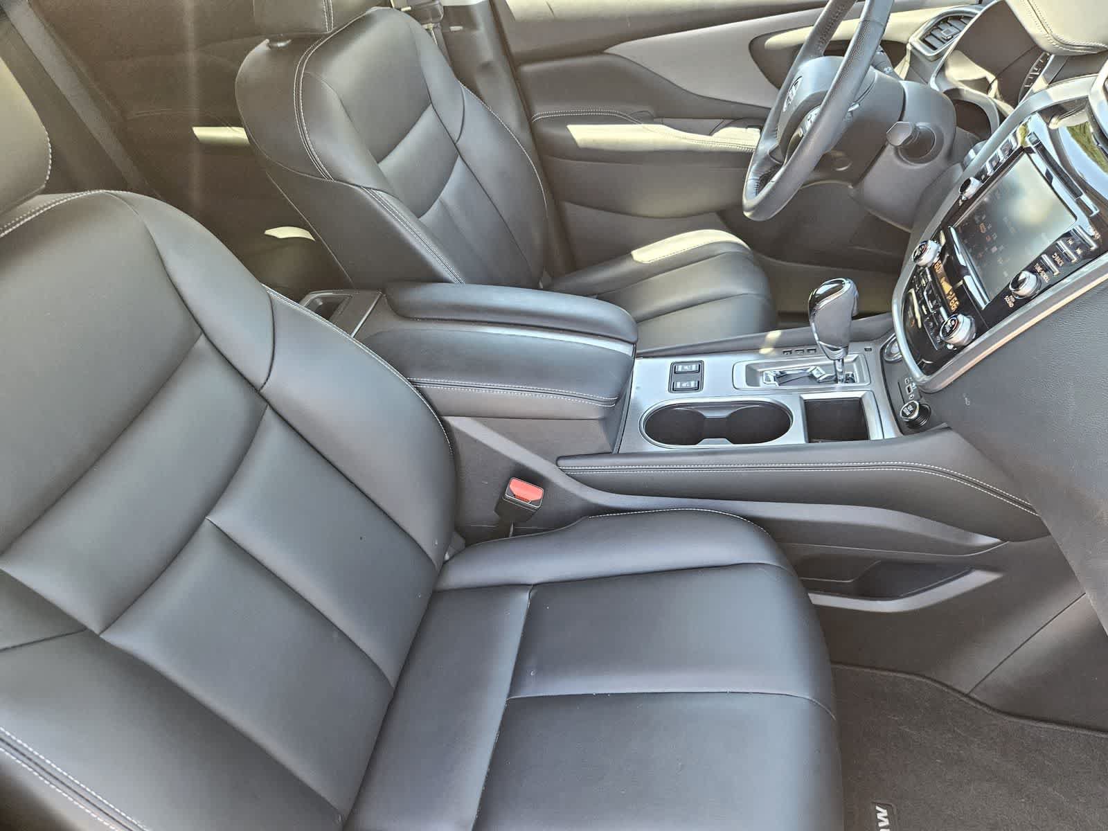 Used 2024 Nissan Murano SV w/ SV Midnight Edition Package FWD image 13