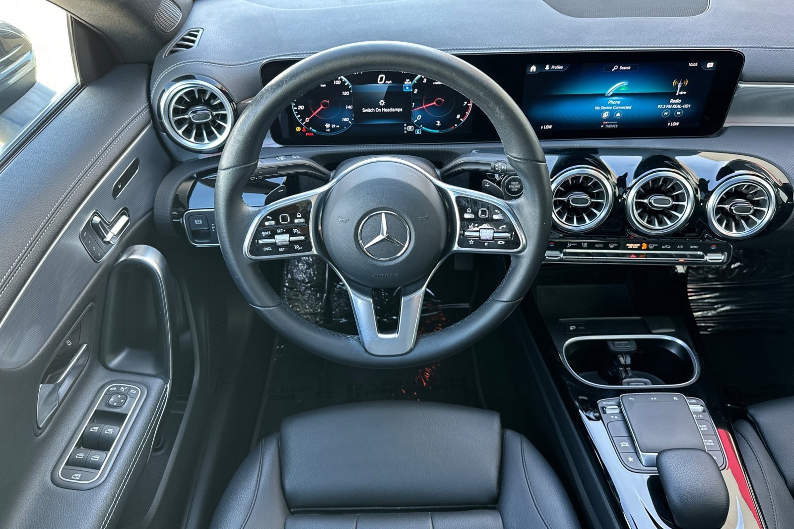 Used 2023 Mercedes-Benz CLA 250 w/ Premium Package image 13