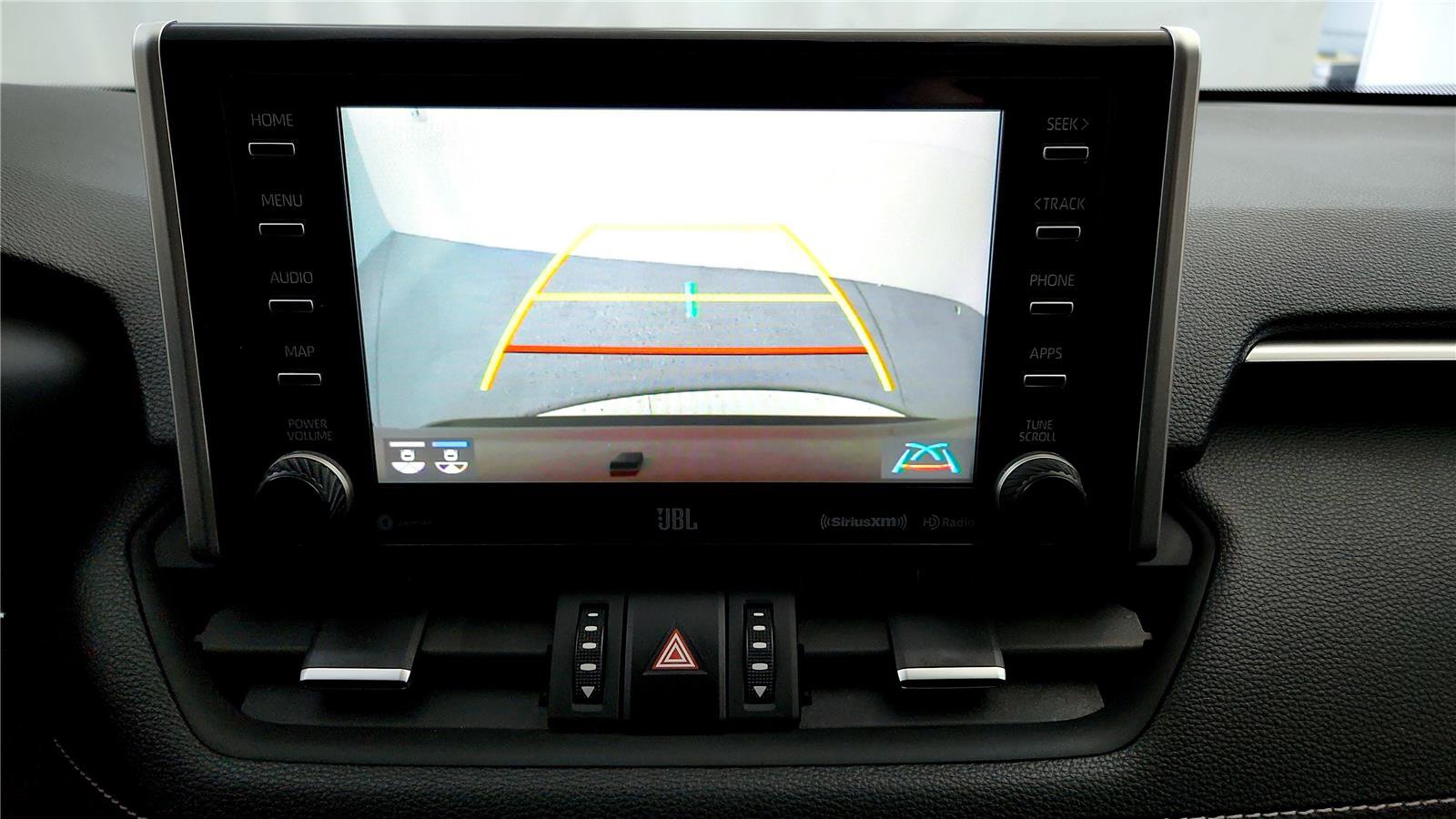 Used 2020 Toyota RAV4 XLE Premium image 32