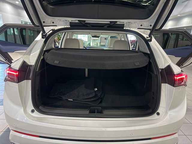 Certified 2025 Buick Envision Avenir image 14