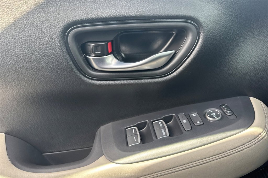 New 2026 Honda HR-V EX-L image 11