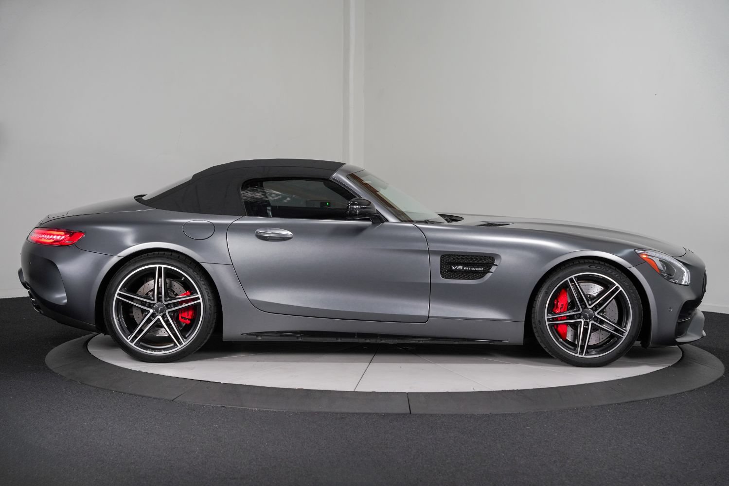 Used 2018 Mercedes-Benz AMG GT C image 10