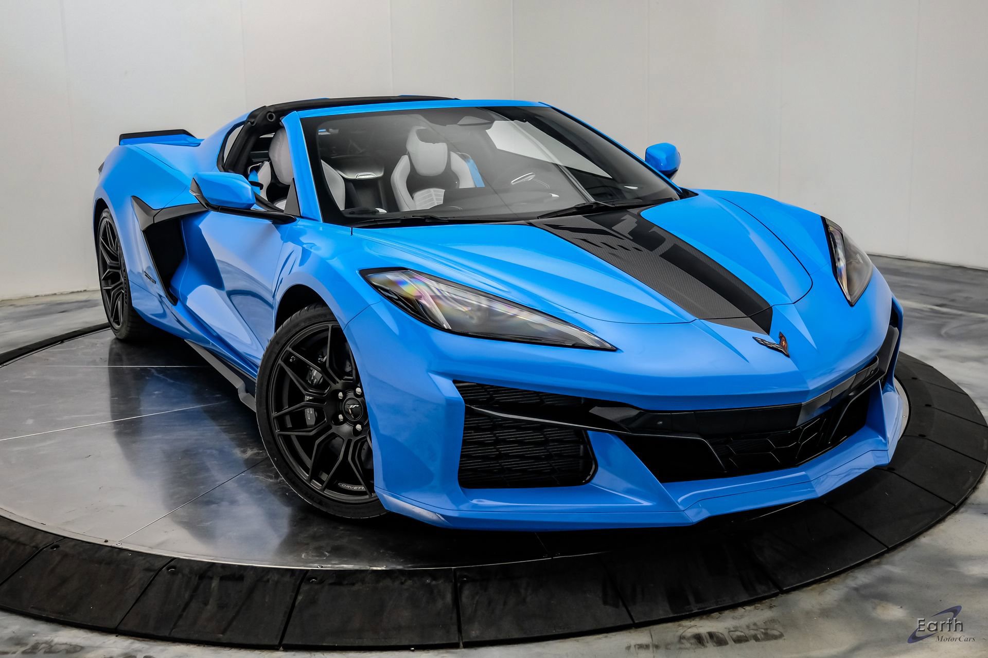 Used 2024 Chevrolet Corvette Z06 w/ Battery Protection Package RWD image 36