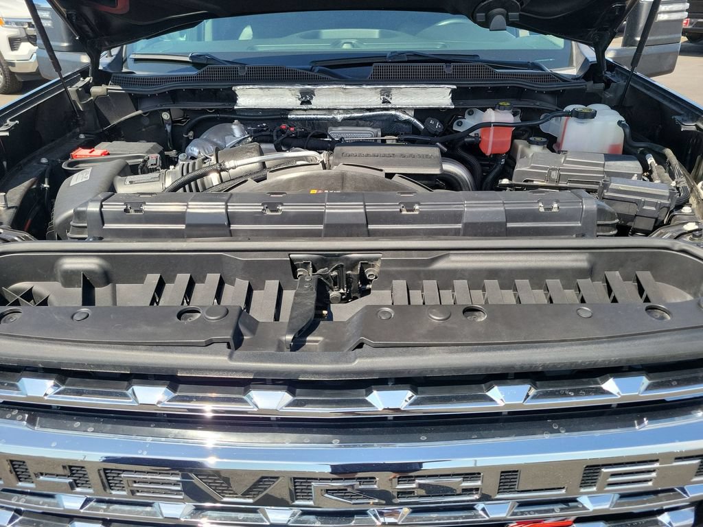 Used 2020 Chevrolet Silverado 3500 LTZ w/ LTZ Convenience Package AWD/4WD image 30
