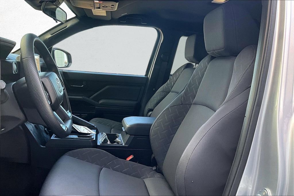 Used 2024 Toyota Tacoma SR image 17