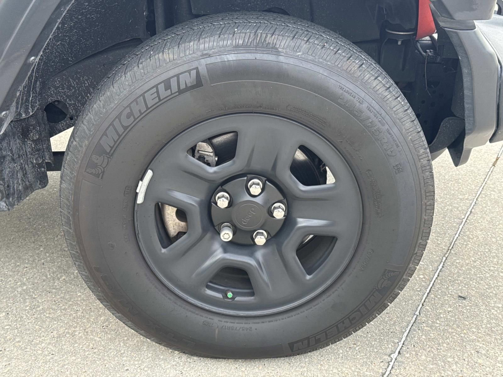 Used 2023 Jeep Wrangler Sport image 4