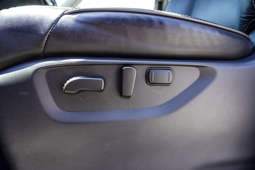 Used 2023 INFINITI QX80 Luxe w/ Cargo Package RWD image 7