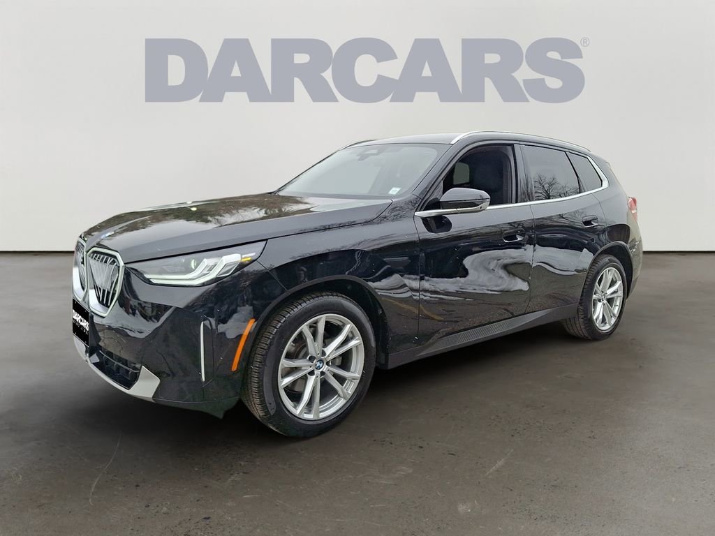 Used 2025 BMW X3 xDrive30i w/ Premium Package image 3