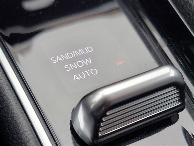 Certified 2024 Jeep Compass Limited image 8