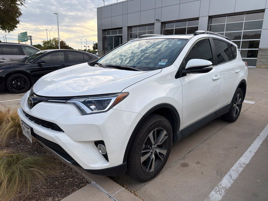 Used 2018 Toyota RAV4 XLE w/ Plus Extra Value Package FWD image 1