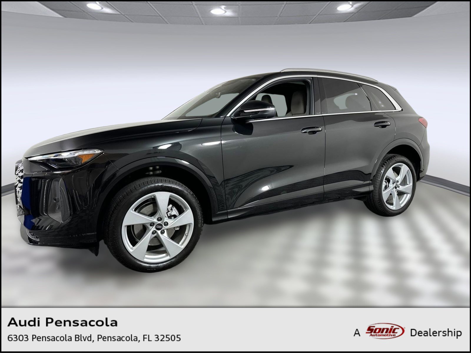 New 2025 Audi Q5 Premium Plus