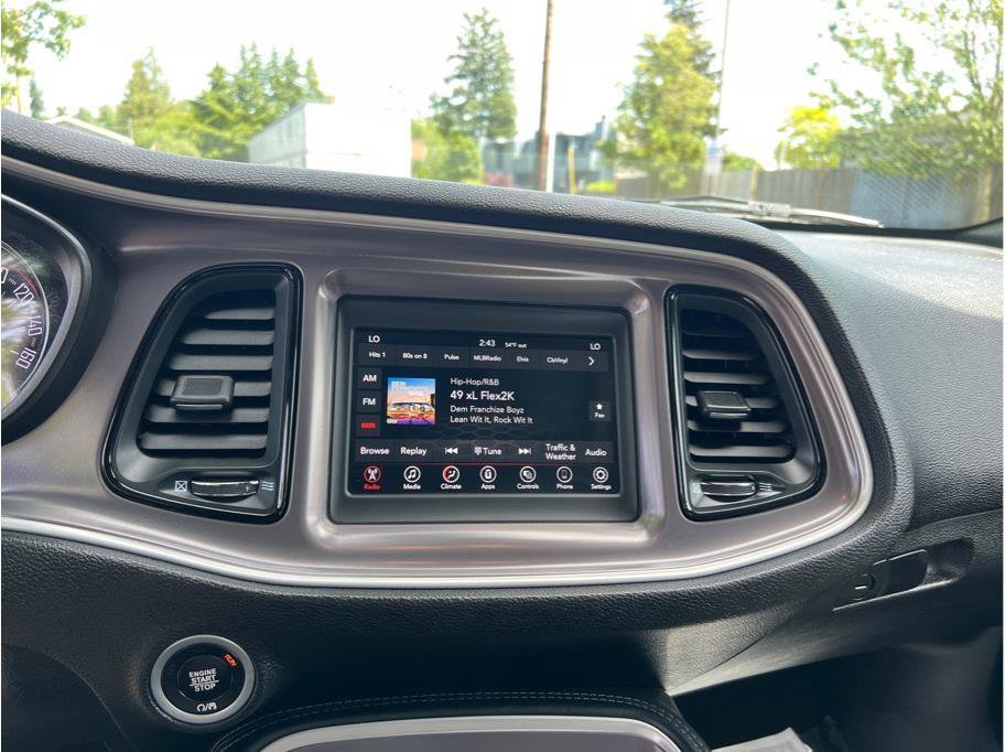 Used 2021 Dodge Challenger SXT w/ Blacktop Package image 10