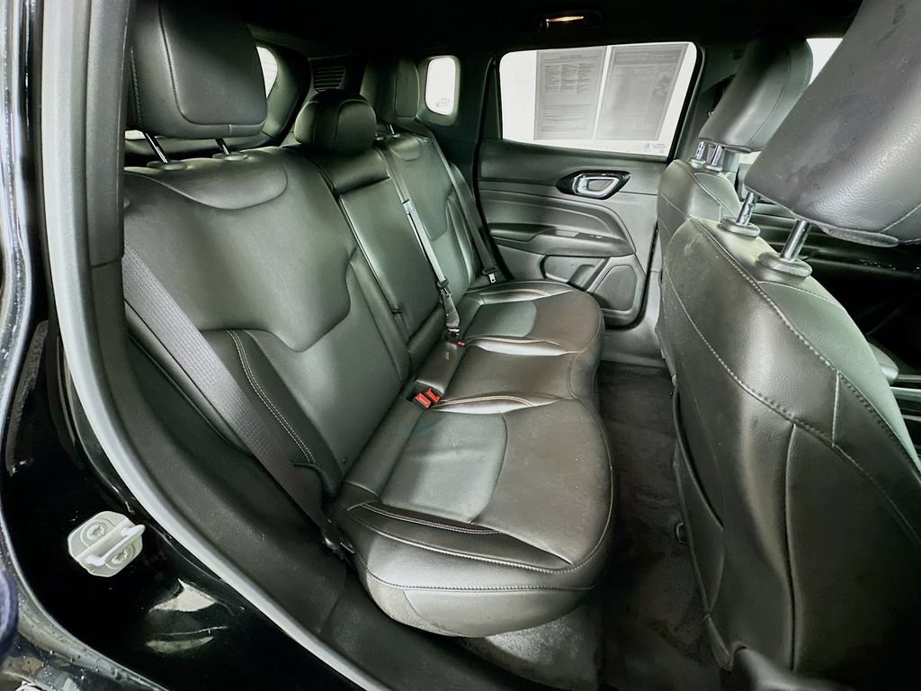 Certified 2023 Jeep Compass Limited AWD/4WD image 38