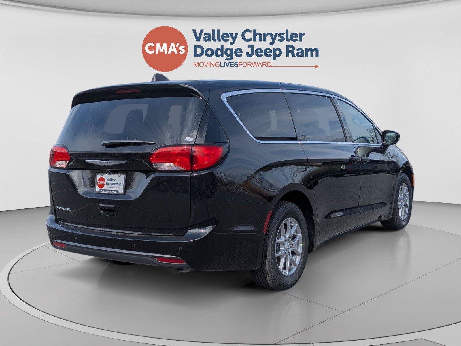 New 2026 Chrysler Voyager LX FWD image 5