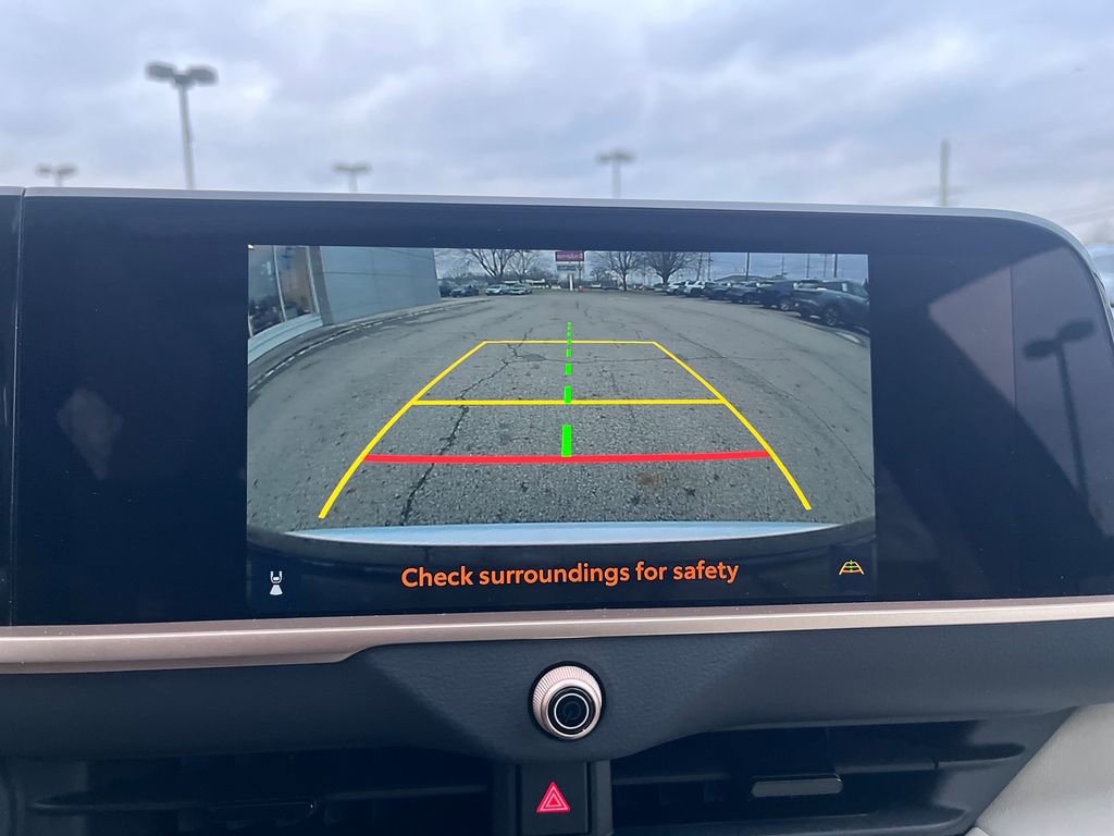 Used 2025 Toyota Crown Limited image 20