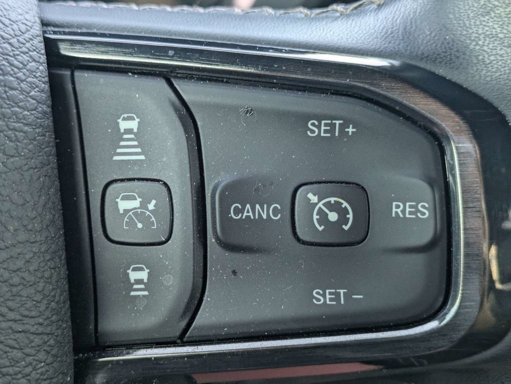Used 2023 RAM 1500 Limited AWD/4WD image 28