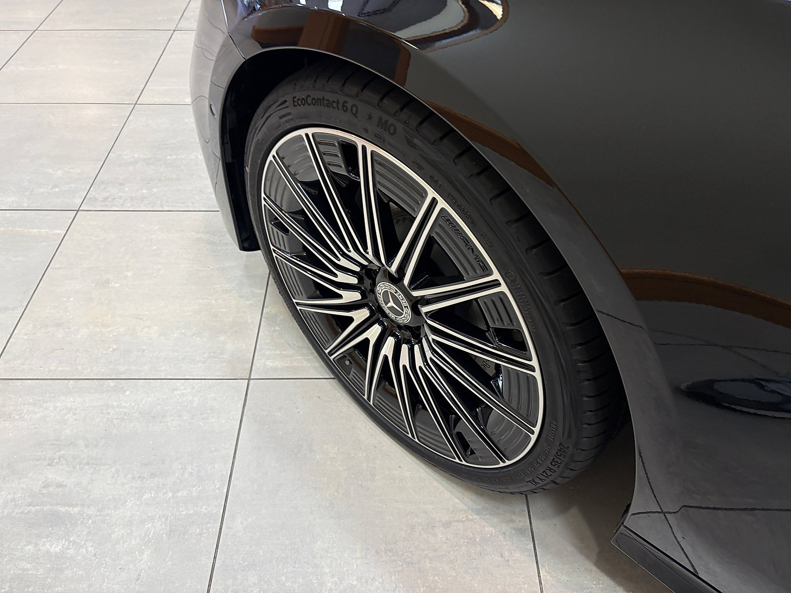 New 2027 Mercedes-Benz E 450 4MATIC Sedan image 6