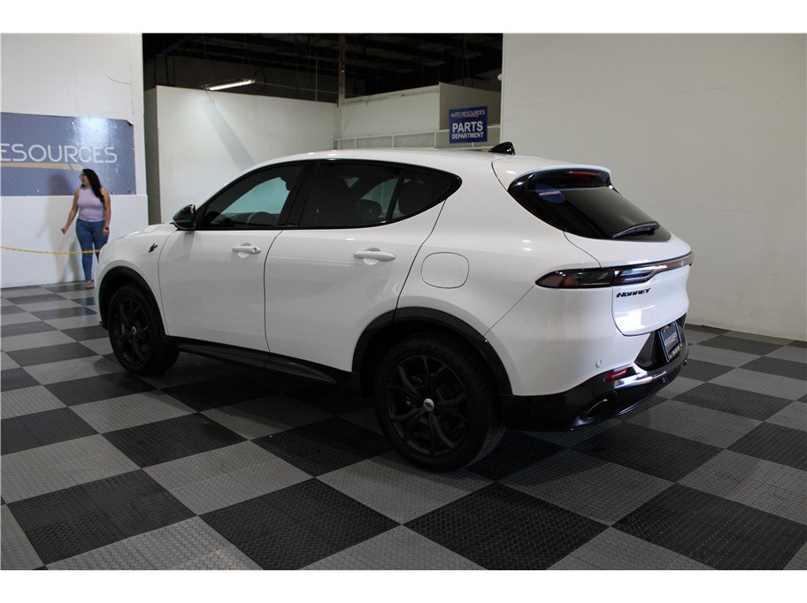 Used 2024 Dodge Hornet R/T w/ R/T Blacktop Package image 11