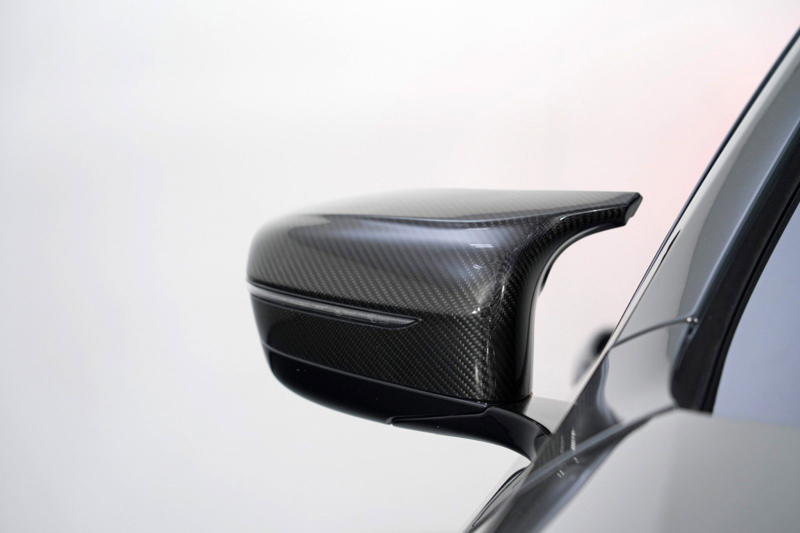 Used 2025 BMW M8 Competition w/ M Carbon Exterior Package AWD/4WD image 72