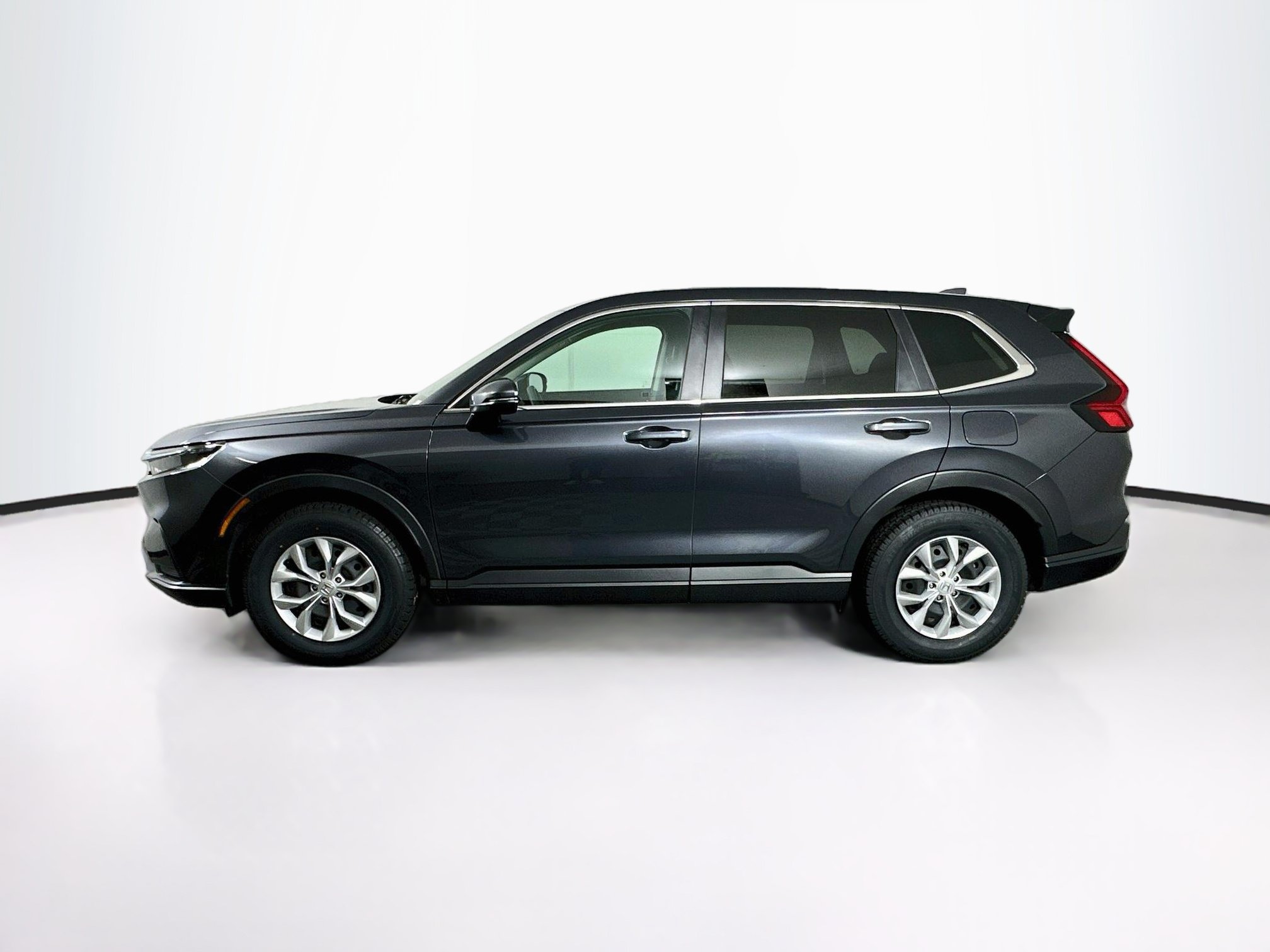 Used 2025 Honda CR-V LX image 4