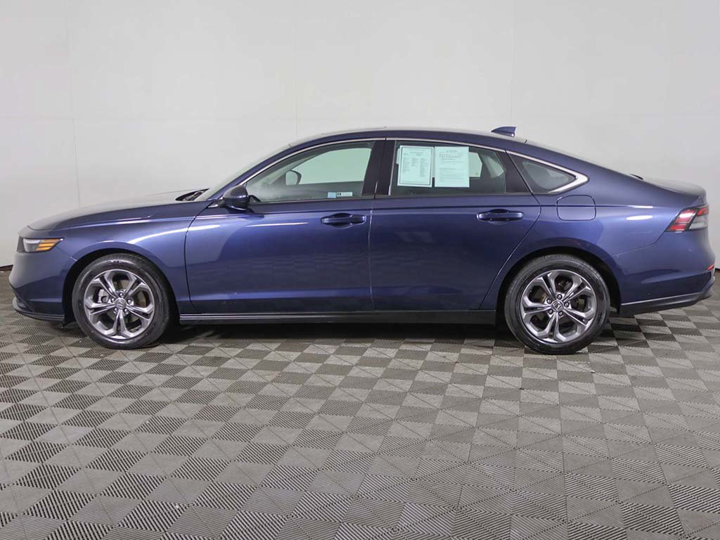 Used 2024 Honda Accord EX image 17