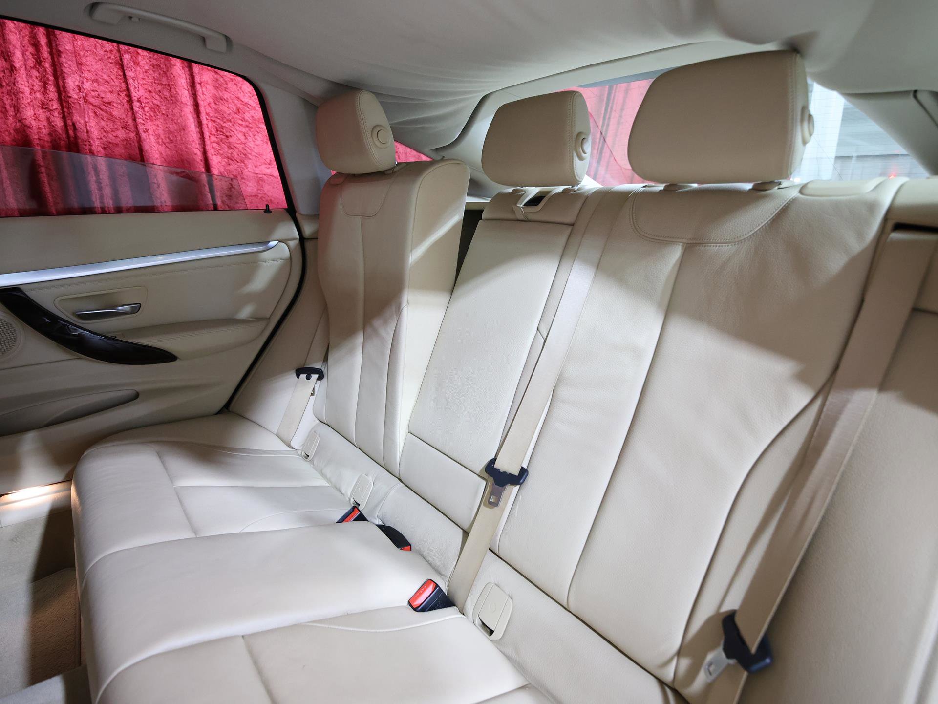 Used 2014 BMW 328i Gran Turismo xDrive image 13