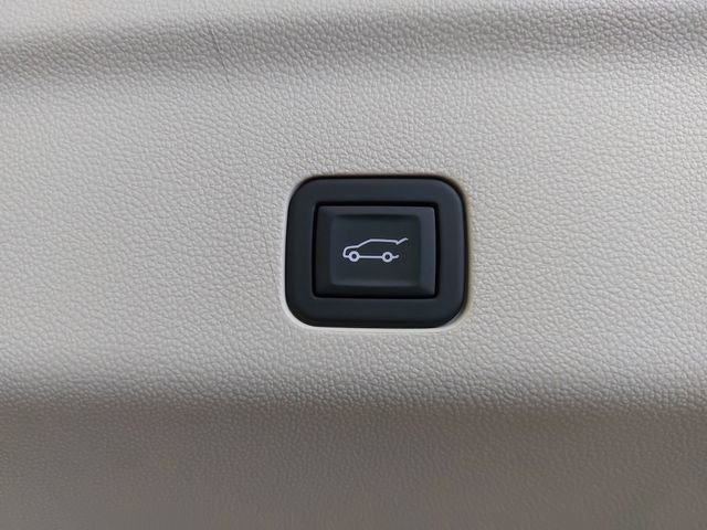 Certified 2024 Cadillac Escalade Sport Platinum image 14