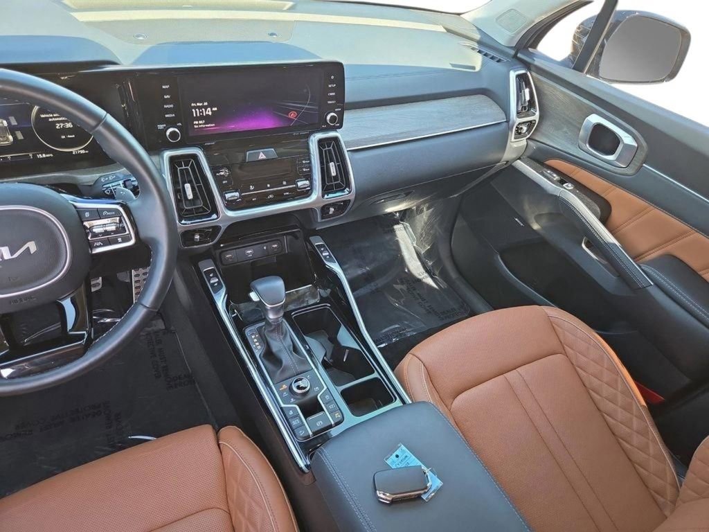Certified 2023 Kia Sorento SX Prestige image 22