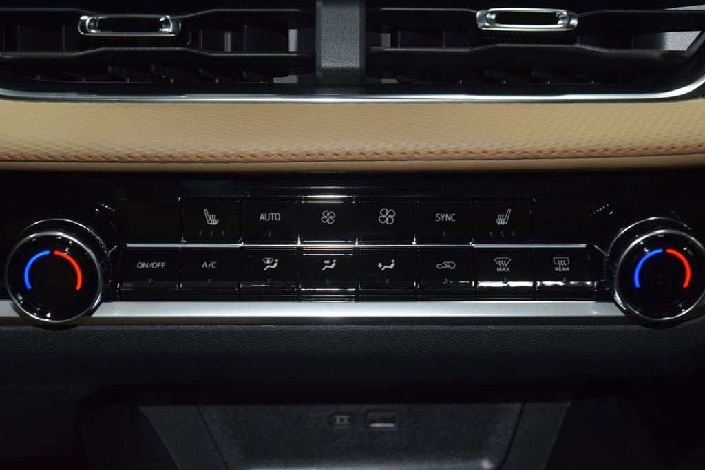 New 2026 Chevrolet Equinox ACTIV FWD image 34
