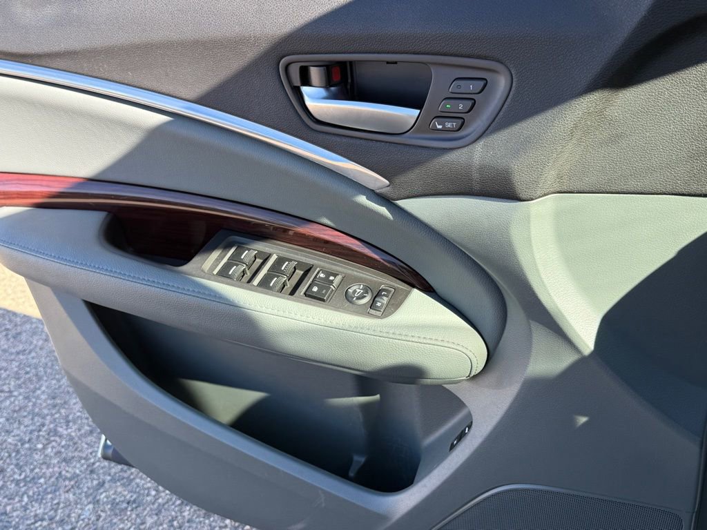 Used 2015 Acura MDX 3.5L Technology Package image 28