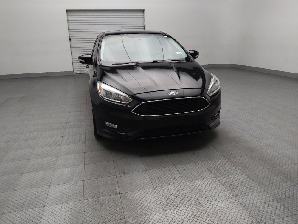 Used 2015 Ford Focus SE w/ SE Sport Package image 14