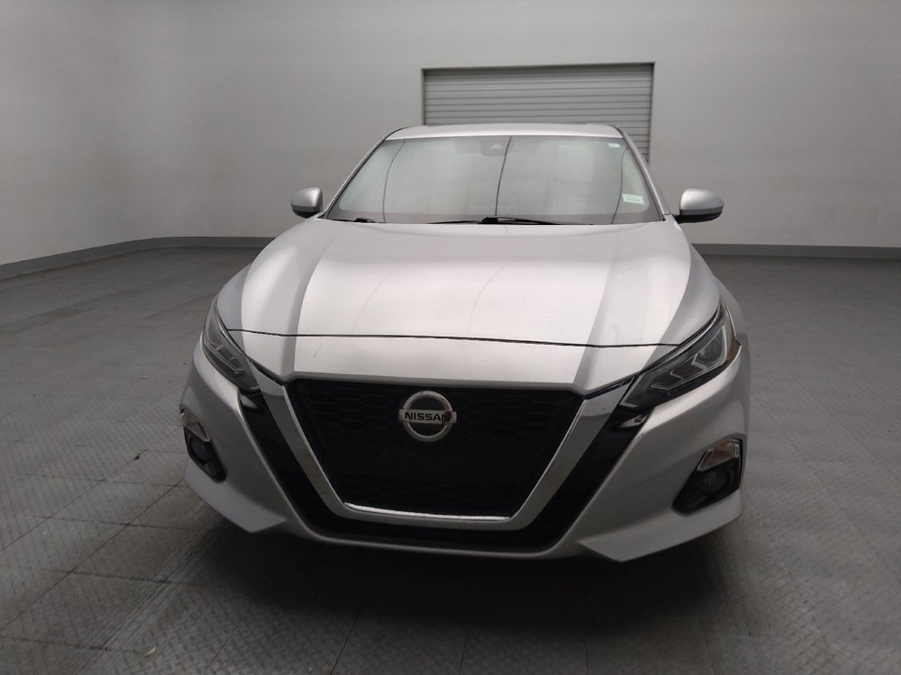 Used 2019 Nissan Altima 2.5 SL FWD image 15