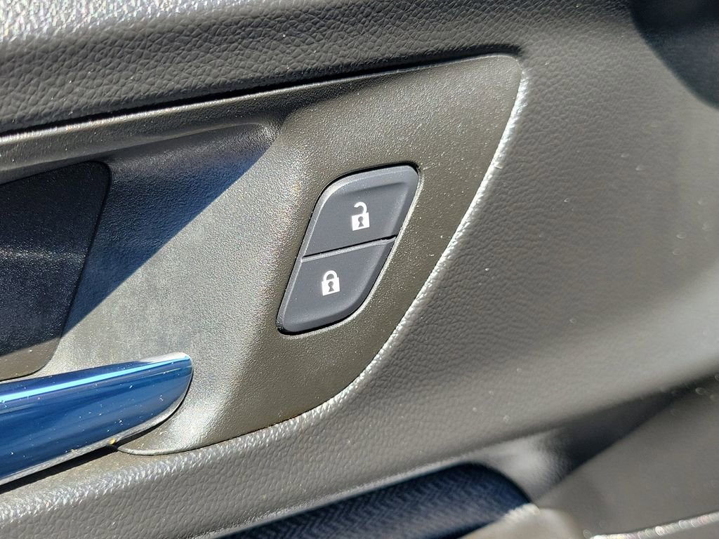 Used 2021 Chevrolet TrailBlazer LT w/ Convenience Package image 19