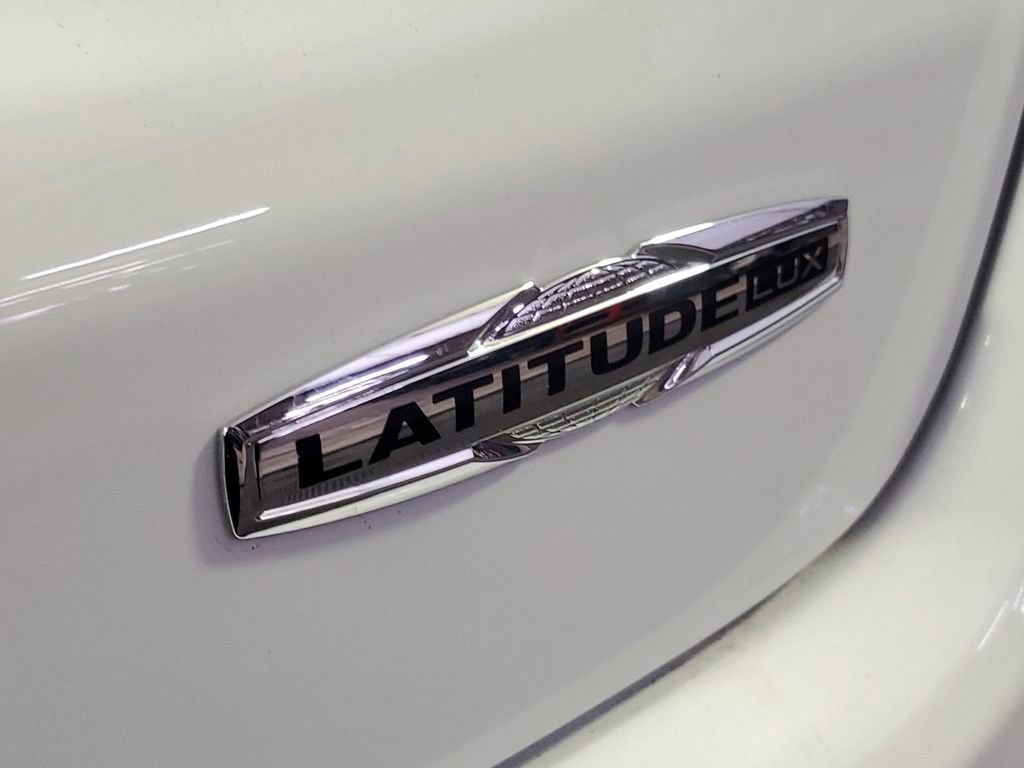 Used 2022 Jeep Compass Latitude image 7