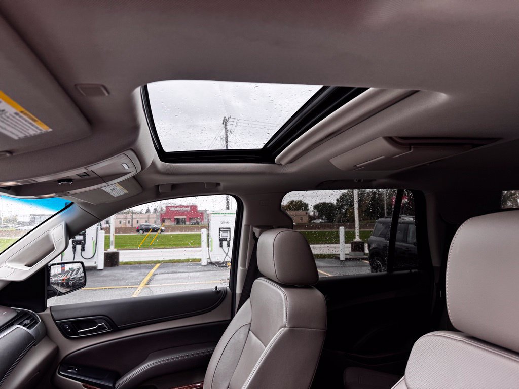 Used 2017 Chevrolet Tahoe Premier AWD/4WD image 9