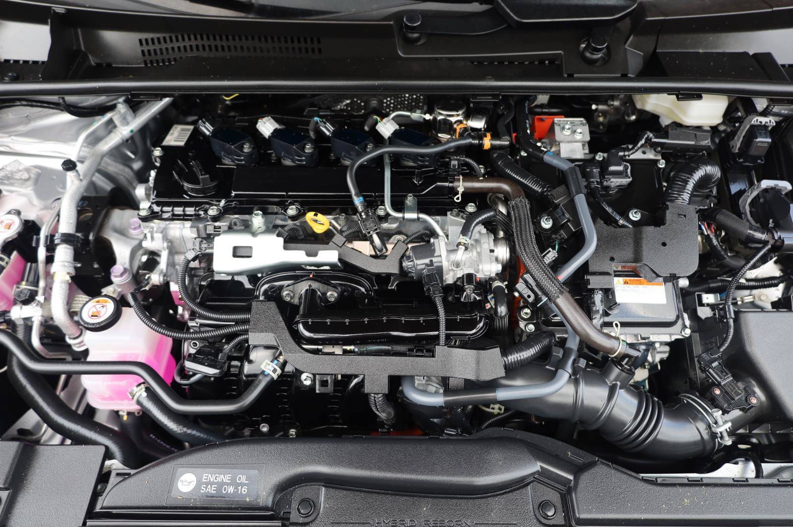 Used 2024 Toyota Prius LE FWD image 12