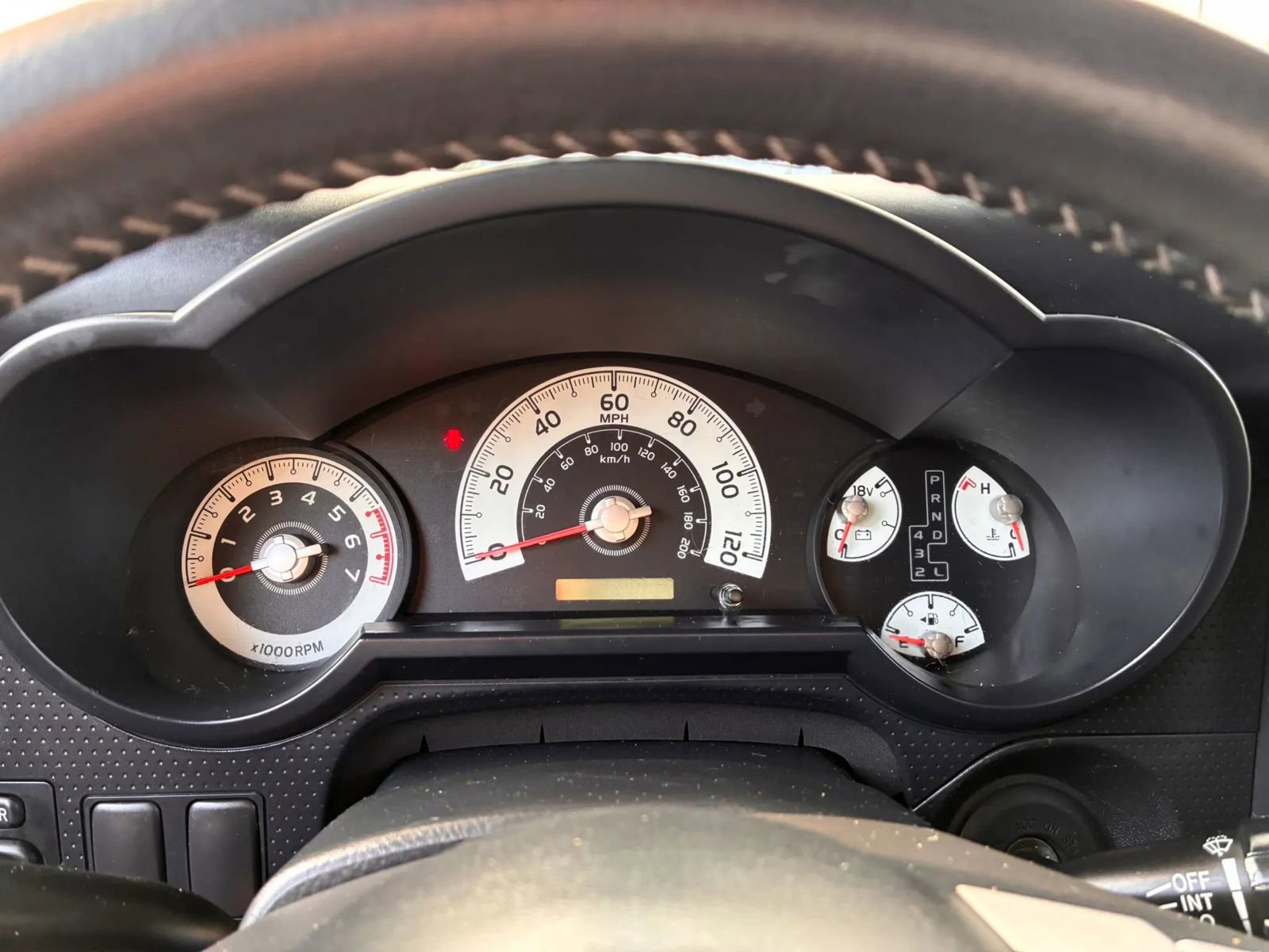 Used 2007 Toyota FJ Cruiser 4WD image 29