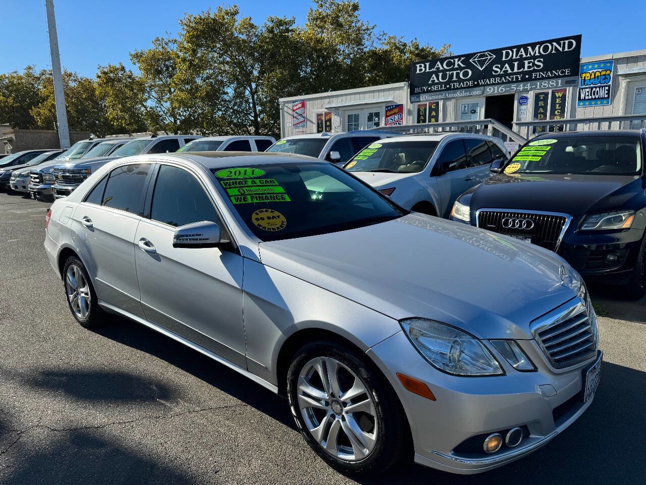 Used 2011 Mercedes-Benz E 350 Sedan image 3
