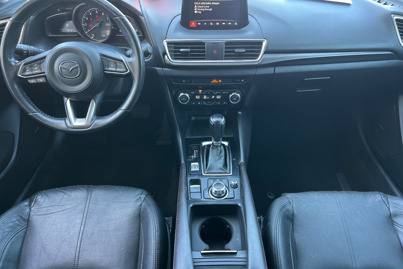 Used 2018 MAZDA MAZDA3 Grand Touring FWD image 13